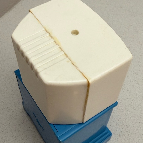 Vintage Fisher-Price Loving Family Dollhouse Blue TV Television - Picture 10 of 16